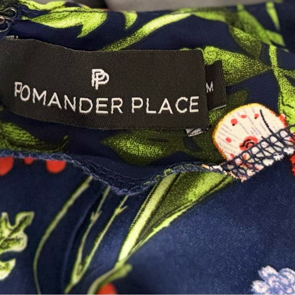 Pomander Place Spencer Puff Sleeve Dress in Navy Wildflower Size medium - Picture 5 of 6